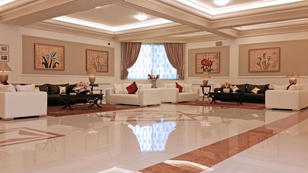 Liqaa Hotel Bejrút Kültér fotó